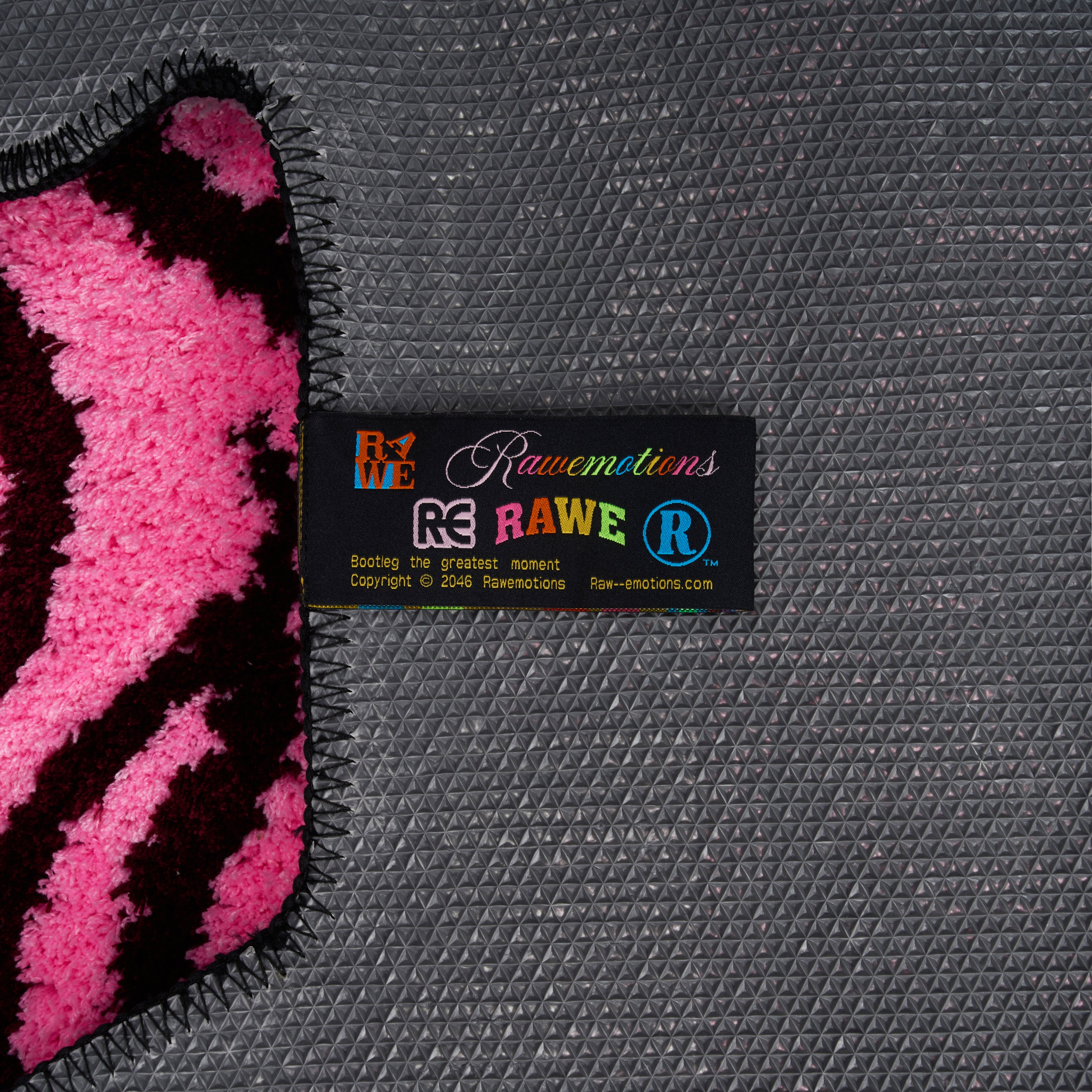 Mascot Tiger Baby Pink (New)