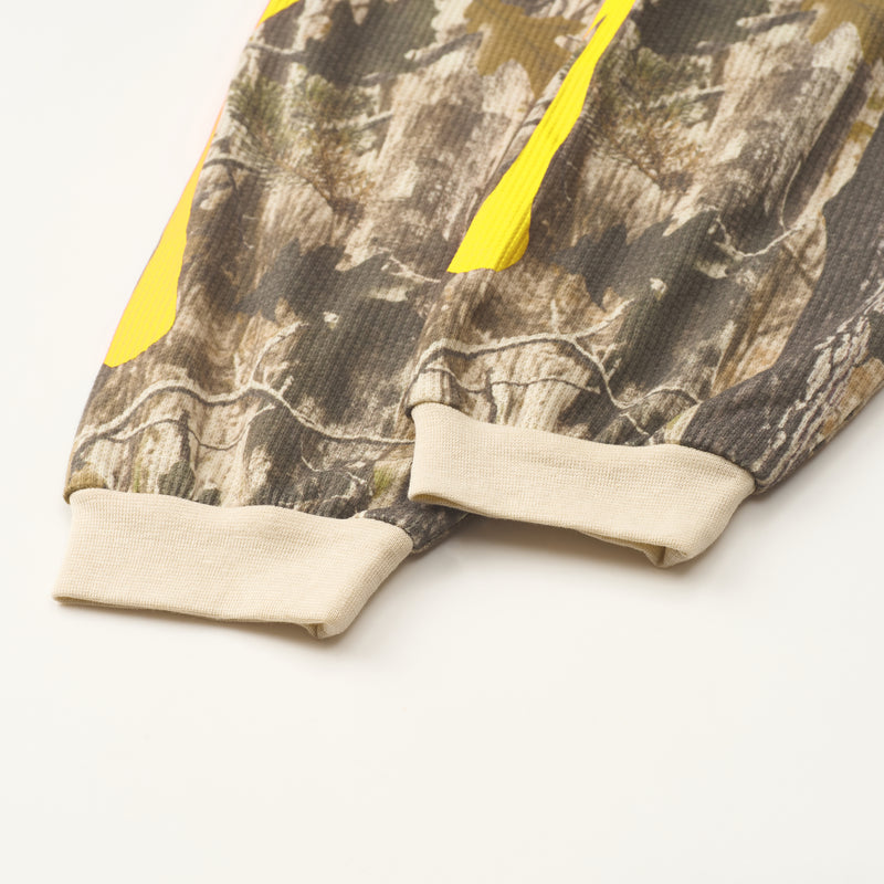 Bootleg Realtree Camo Skeleton Thermal Crew - Yellow (New)
