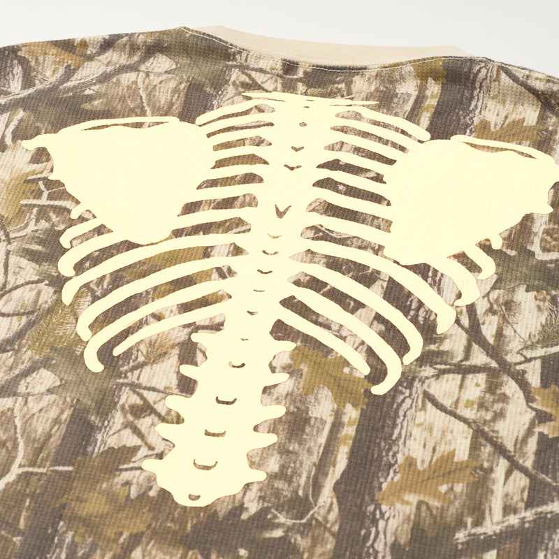 Bootleg Realtree Camo Skeleton Thermal Crew - White (New)