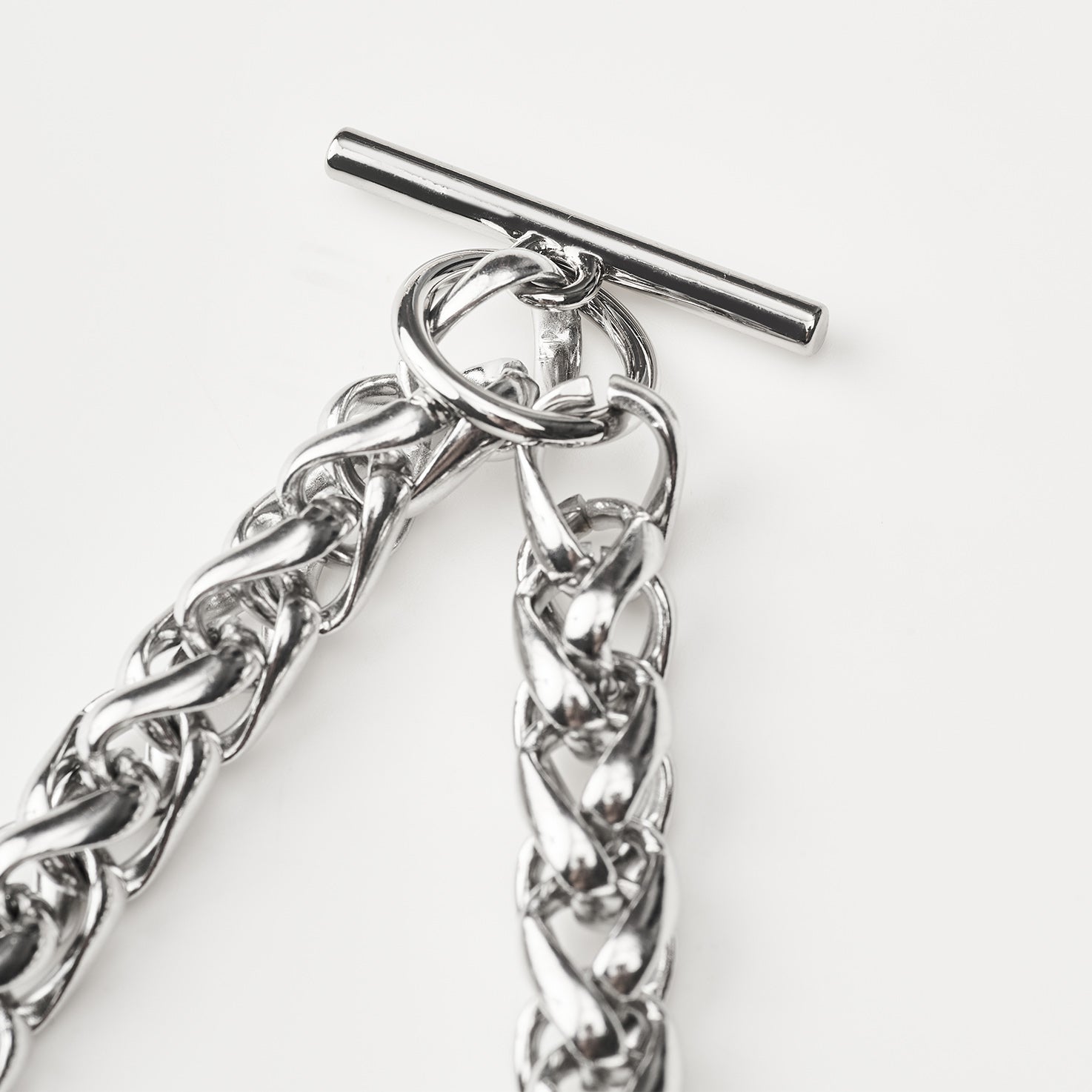 Sex Pistol Bootleg R Padlock Necklace (New)